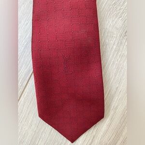 vintage 70's YSL yves saint laurent red and black basketweave pattern tie